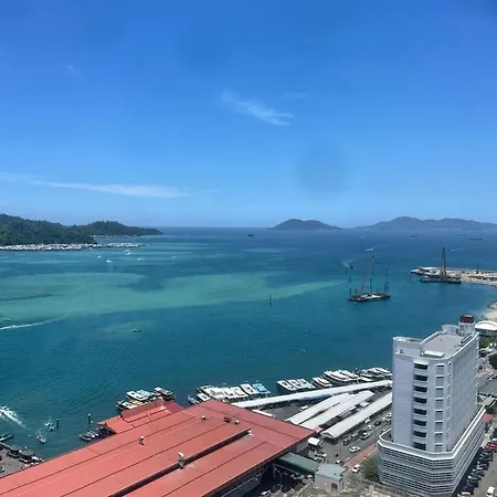Kk Staycation - The Shore Kota Kinabalu Exterior photo