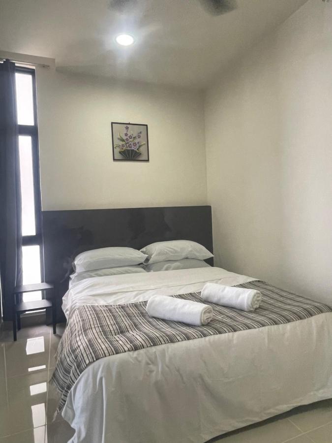 Kk Staycation - The Shore Apartment